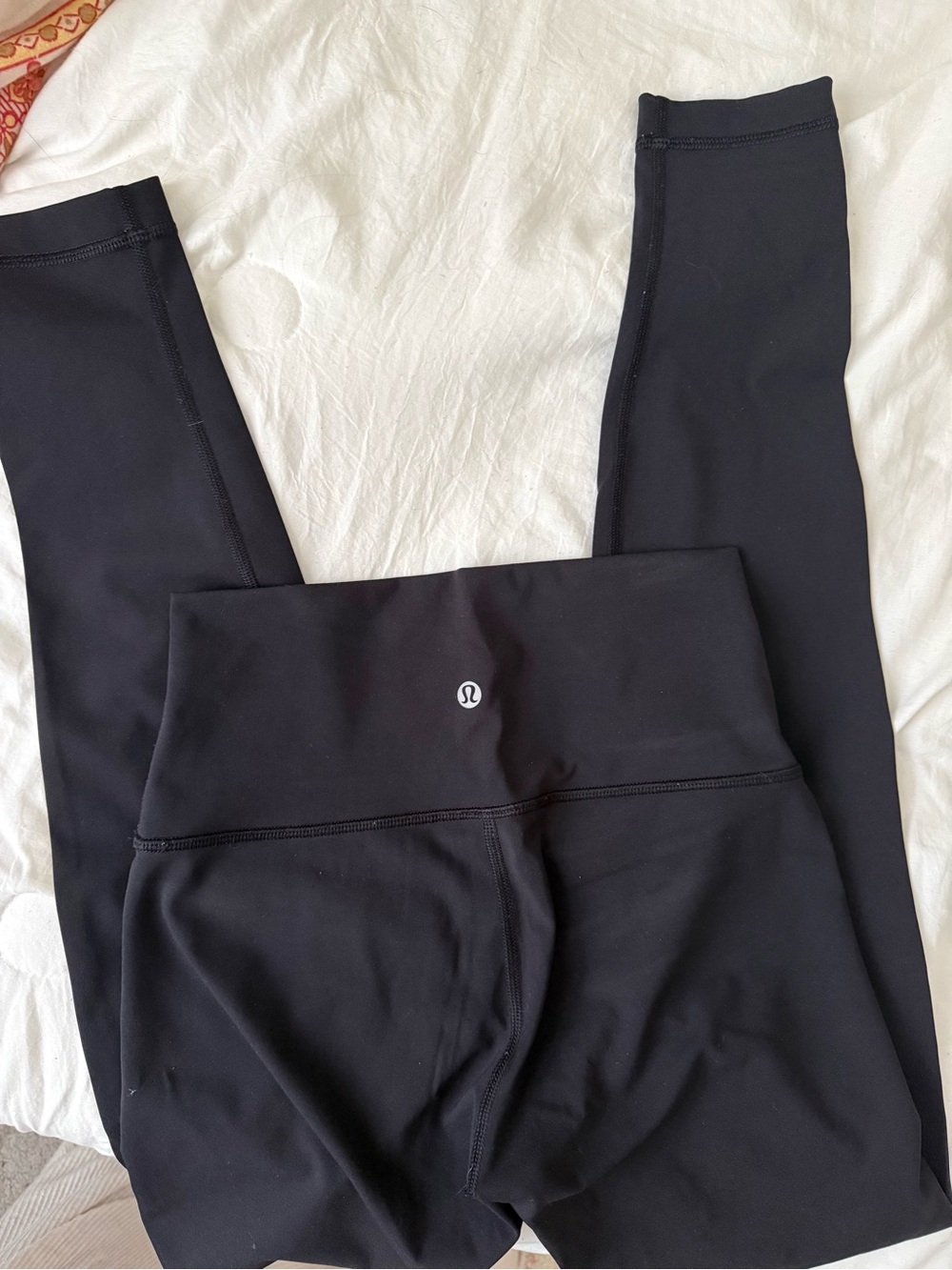 lululemon Black High-Rise Leggings with Back Waistband Logo Tag